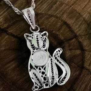 Kitten Motif Silver Necklace