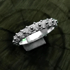 Coriander Patterned Silver Ladies Ring