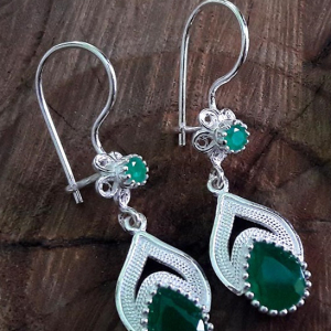 Emerald Tulip Motif Silver Earrings